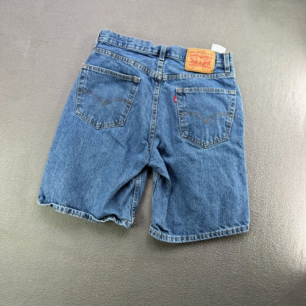 Levi's 550 Relaxed Fit Shorts Men 32 Blue Denim Jeans Medium Wash Classic Style